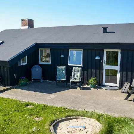 Ferienhaus Holiday Lxxxix *