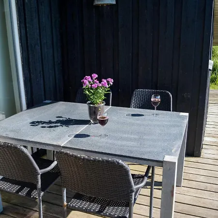 Ferienhaus Holiday Lxxxix *